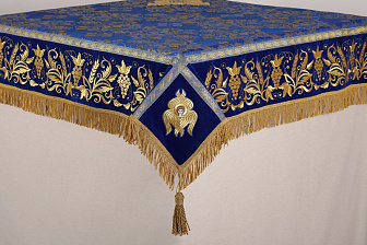 Пелена №01 парча вышивка на бархате 1,3х1,3 (на престол 1,0х1,0)