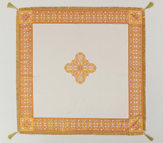 Пелена шелк печать с кистями 1.3х1.3 (на престол 1,0х1,0)