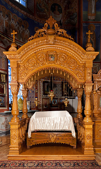 Сень над плащаницей. Троицкий храм, г.Щигры.