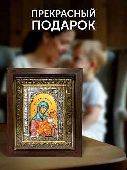 Икона Старорусская Божия Матерь в ризе и киоте под дерево, 33х27 см