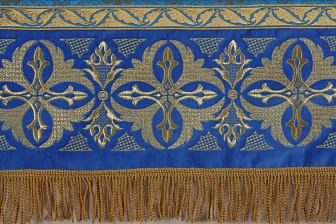 Пелена №04 парча вышивка на бархате 1,3х1,3 (на престол 1,0х1,0)