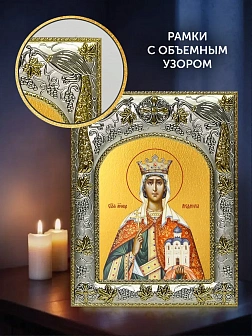 Икона Людмила Чешская в ризе и деревянном киоте, 26х22 см