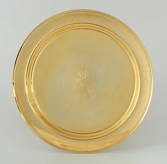 Дискос с поддискосником / ф280мм-1, 0л"№7" / филигрань, эмаль, роспись, чеканка, ручная гравировка / золочение Дискос с поддискосником / ф280мм-1, 0л"№7" / филигрань, эмаль, роспись, чеканка, ручная гравировка / золочение