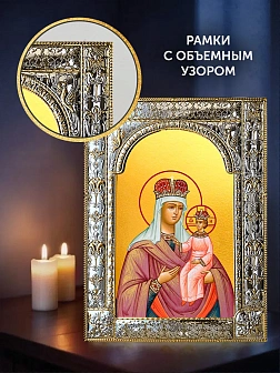 Икона Любечская Божия Матерь в ризе и деревянном киоте, 33х27 см