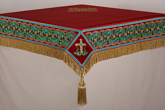 Пелена №03 парча вышивка на бархате 1,3х1,3 (на престол 1,0х1,0)