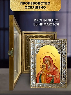 Икона Девпетерувская Божия Матерь в ризе и деревянном киоте, 33х27 см