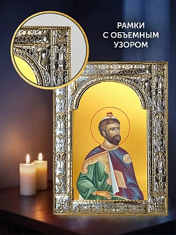 Икона Моисей Пророк в ризе и деревянном киоте, 33х27 см