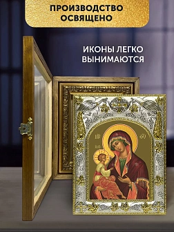 Икона Гребневская Божия Матерь в ризе и деревянном киоте, 26х22 см