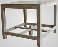 Престол №3 дуб 1.0х1.0 с золочеными гвоздями и золоченым мощевиком