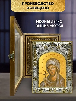 Икона Параскева Пятница в ризе и деревянном киоте, 26х22 см