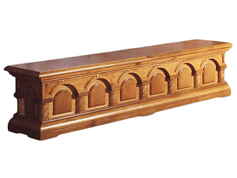 Лавка-седалище большая с бархатом столярная.